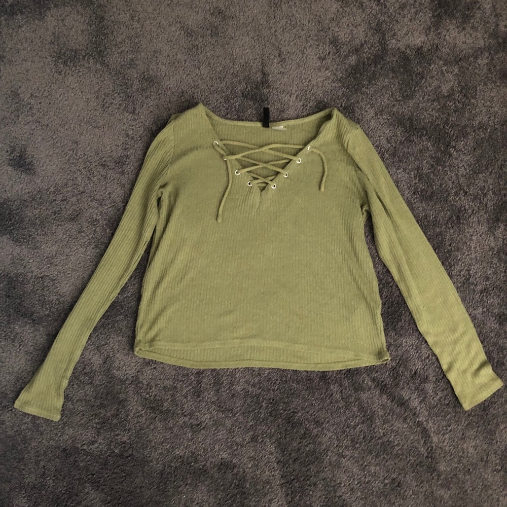 Long Sleeved Light Sweater